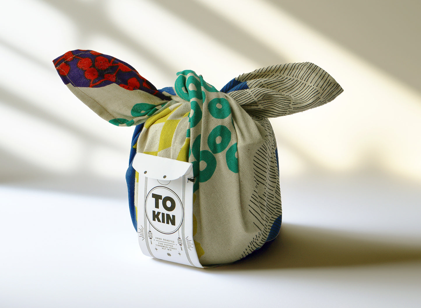 ROSEMARY HONEY TRUFFLE CASHEW NUTS - Small Wrapped Jar 200g