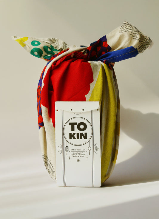 ROSEMARY HONEY TRUFFLE CASHEW NUTS - Large Glass wrapped Jar 700g
